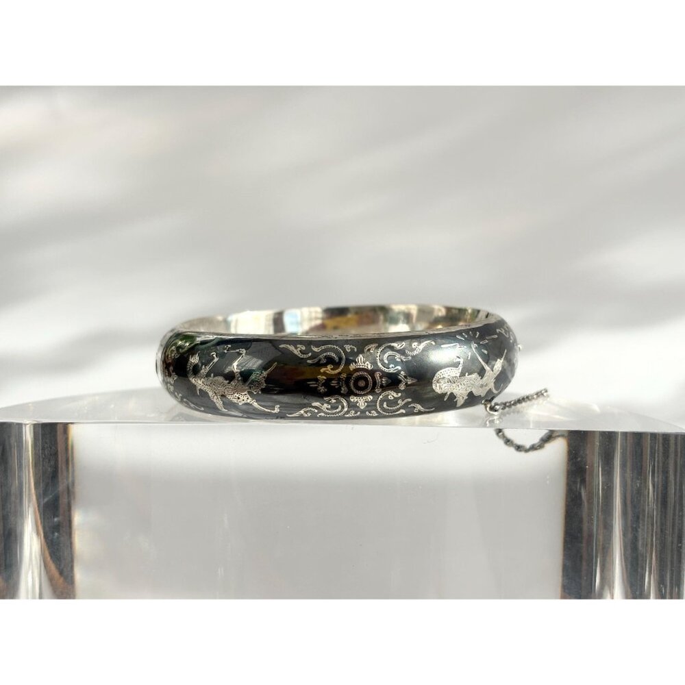 Siam Sterling Silver 925 Hand Carved Hinged Enclosure Vintage Bangle Bracelet - Picture 4 of 16